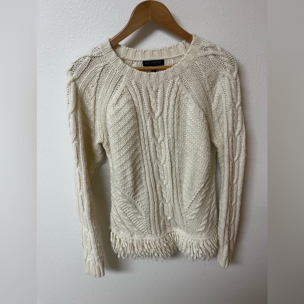 Banana Republic Cream Cable Knit wool blend Sweater women’s size L